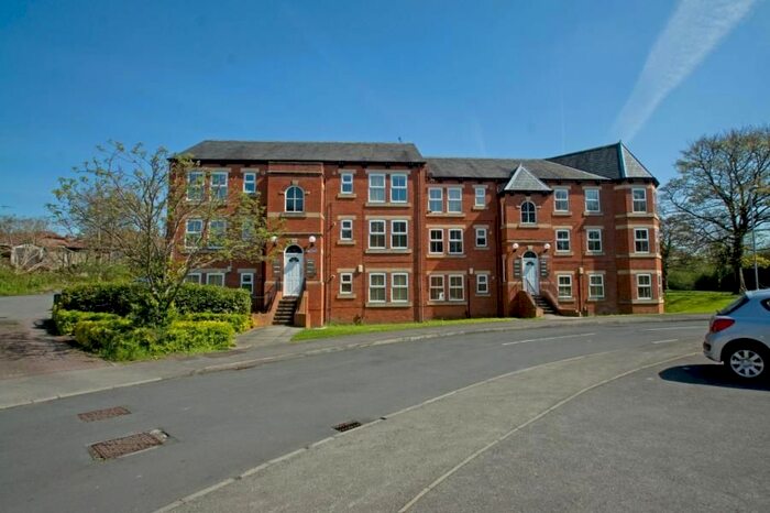 2 Bedroom Flat To Rent In Bridgewater Court, Grove Lane, Headingley, Leeds, LS6