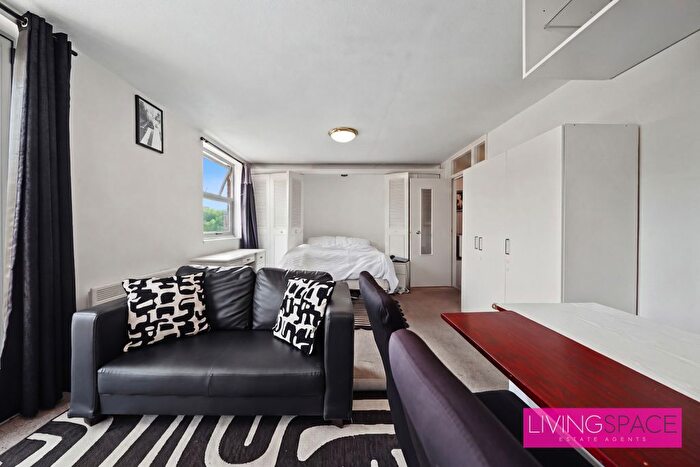 Studio For Sale In Woolmead Avenue, London, NW9