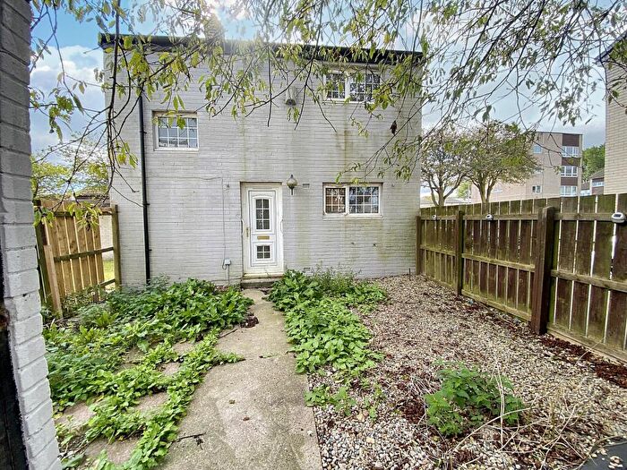 2 Bedroom Detached House For Sale In Westmorland Rise, Peterlee, Durham, SR8