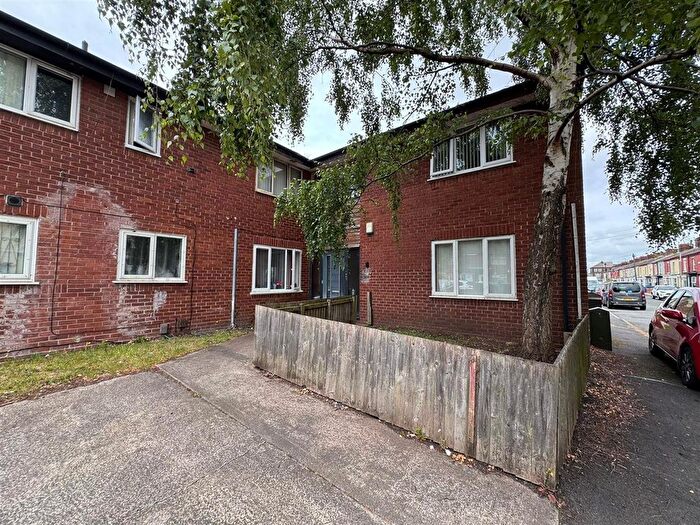 1 Bedroom Studio To Rent In New Road Court, Liverpool, L13