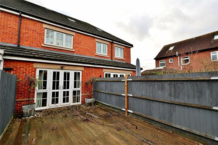 3 Bedroom Terraced House For Sale In Derisley Close, Byfleet, West Byfleet, Surrey, KT14