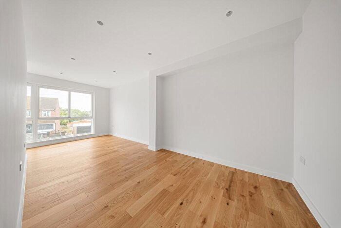 3 Bedroom Terraced House For Sale In Goldsmith Mews, Gravesend, Kent, DA12