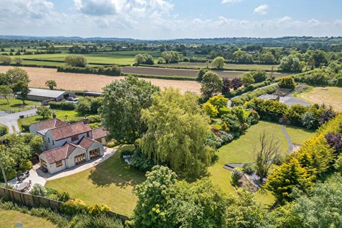 5 Bedroom Character Property For Sale In Cheddar Road, Cocklake, Wedmore, BS28