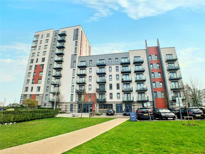 Studio To Rent In Pearl Lane, Gillingham, ME7