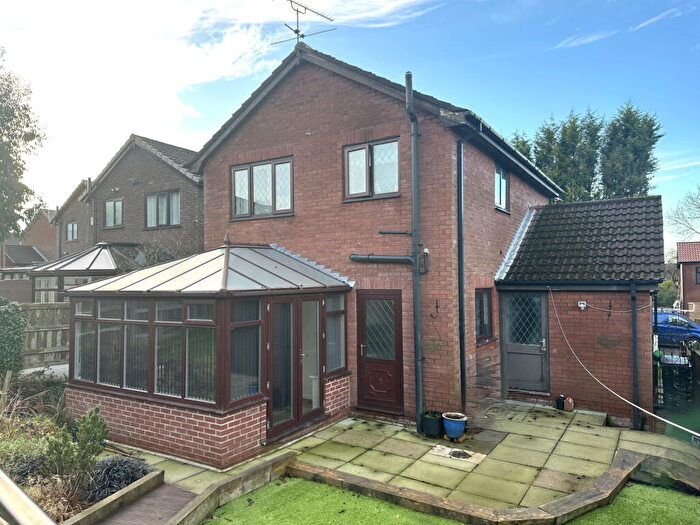 3 Bedroom Detached House For Sale In Holme Crescent, Royton, Oldham, OL2