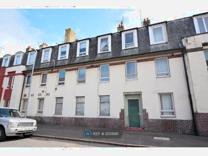 2 Bedroom Flat To Rent In Elba Street, Ayr, KA8