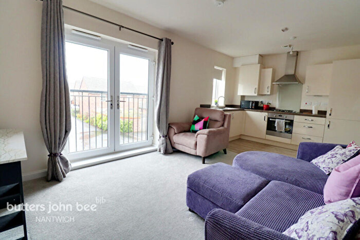 2 Bedroom Apartment For Sale In Reaseheath Way, Nantwich, CW5 - Photo 3