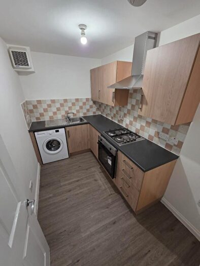 2 Bedroom Flat To Rent In Mill Street, Kirkcaldy, Fife, KY1