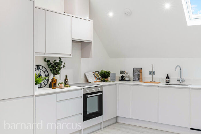 2 Bedroom Apartment To Rent In Bolters Lane, Banstead, SM7