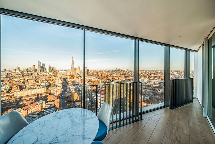 1 Bedroom Flat For Sale In Southwark Bridge Road, London, SE1