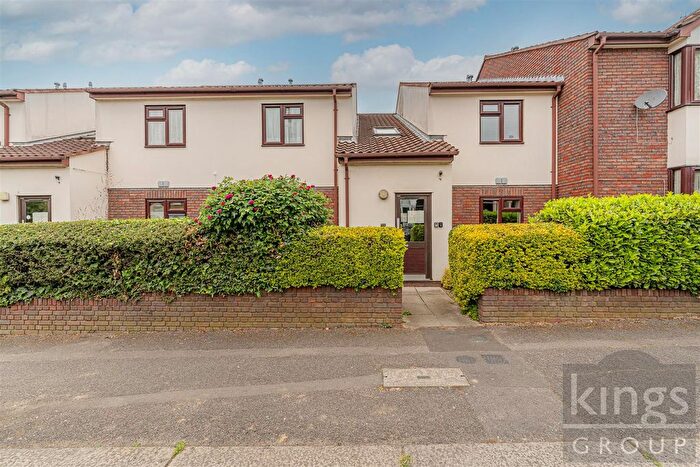 1 Bedroom Flat For Sale In Cairo Road, London, E17