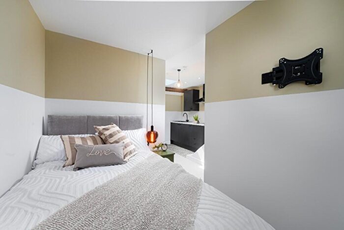 Studio To Rent In Studio, Village Street, Derby, Derbyshire, DE23