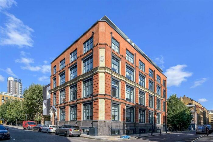 2 Bedroom Flat To Rent In Queen Elizabeth Street, London, SE1