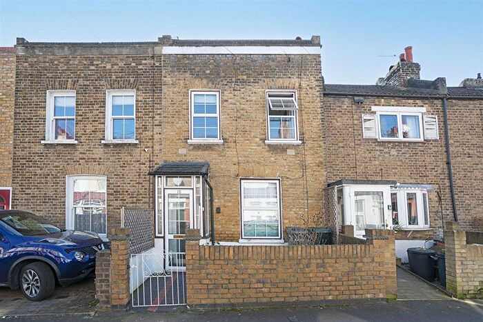 3 Bedroom Terraced House For Sale In Palestine Grove, Colliers Wood, SW19