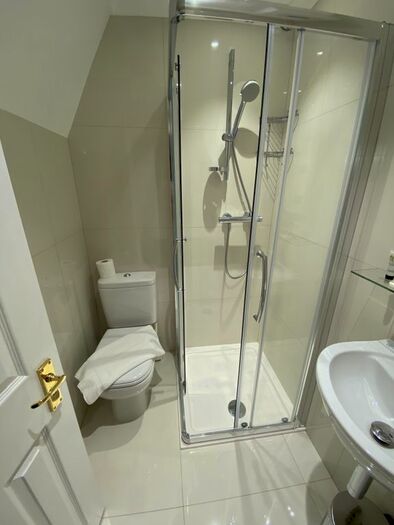 Studio To Rent In Cleveland Gardens, London, W2