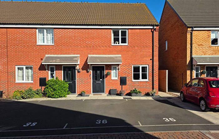 3 Bedroom End Of Terrace House For Sale In Snow Close, Sleaford, NG34