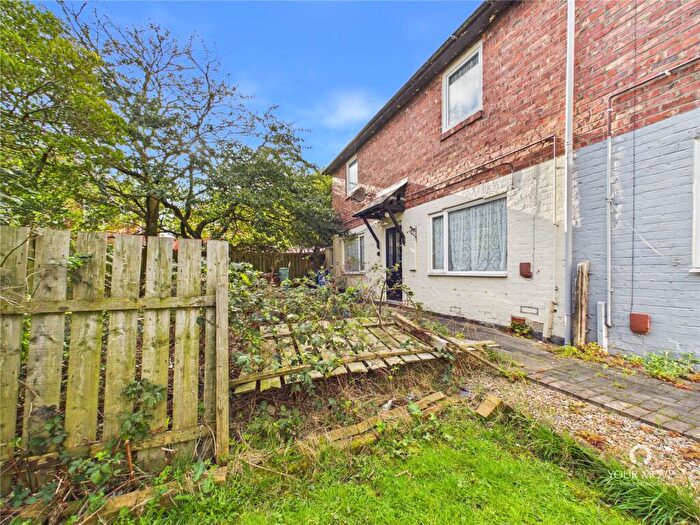 2 Bedroom Semi-Detached House For Sale In Thorne Terrace, Newcastle Upon Tyne, Tyne And Wear, NE6