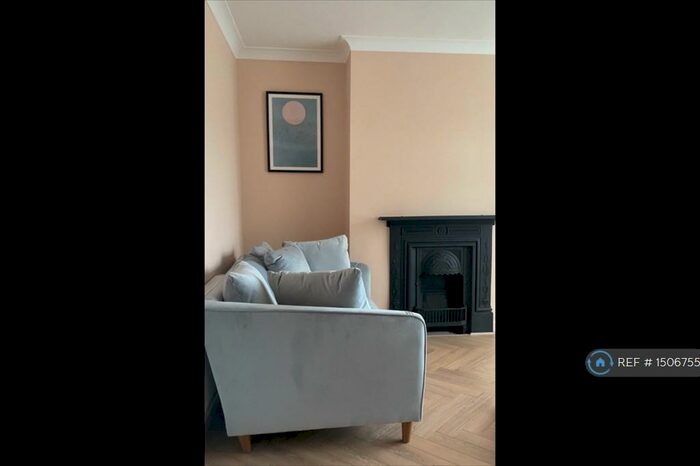 3 Bedroom Semi-Detached House To Rent In Tile Hill Lane, Coventry, CV4