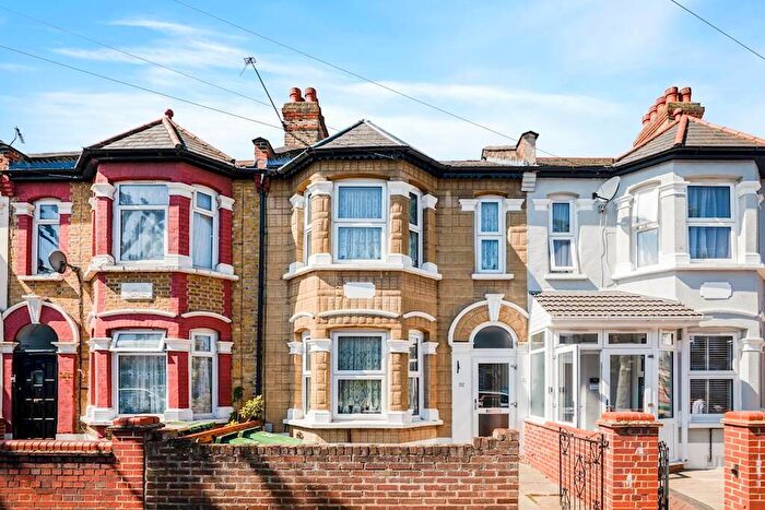 4 Bedroom House For Sale In Gwendoline Avenue, London, E13