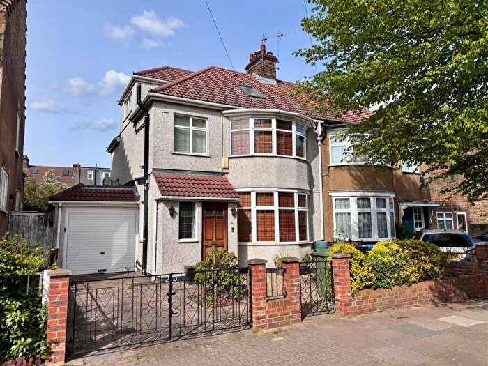 4 Bedroom Semi-Detached House For Sale In Herbert Gardens, Kensal Rise, NW10
