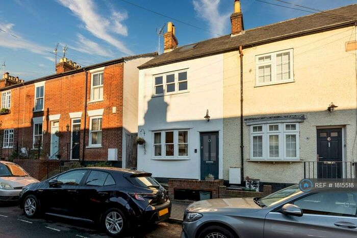 3 Bedroom End Of Terrace House To Rent In Bardwell Road, St. Albans, AL1