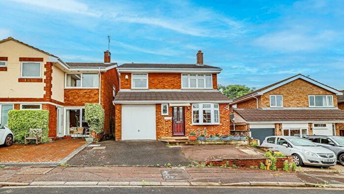 4 Bedroom Detached House For Sale In Glebe Close, Hemel Hempstead, HP3