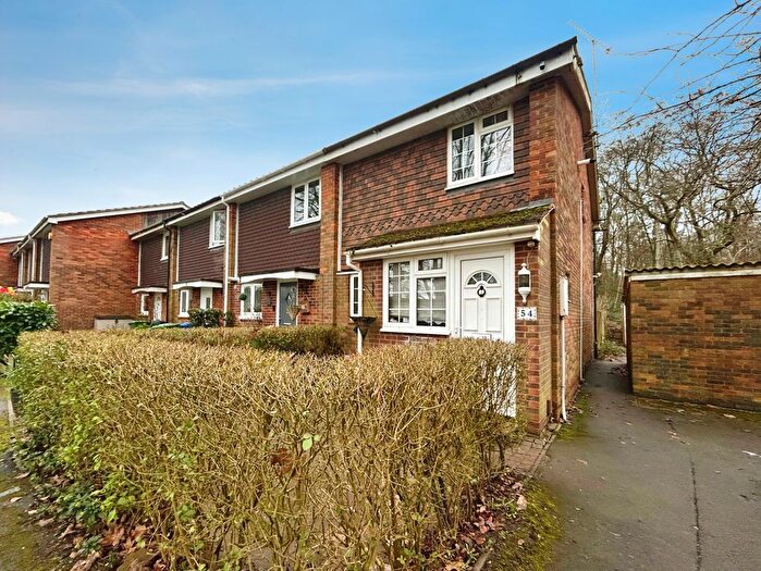 3 Bedroom End Terrace House For Sale In Madingley, Bracknell, RG12