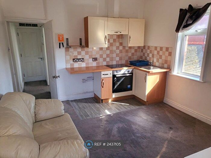 1 Bedroom Flat To Rent In Devonshire Road Devonshire Road, Blackpool, FY3