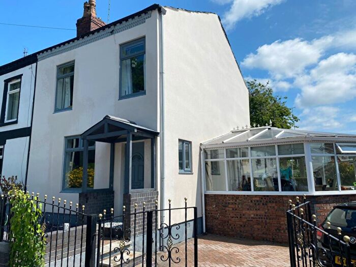 3 Bedroom Semi-Detached House To Rent In Well Street, Tyldesley, M29