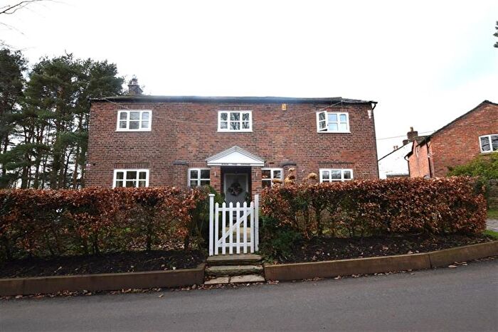 3 Bedroom Detached House To Rent In Andertons Lane, Henbury, Macclesfield, SK10