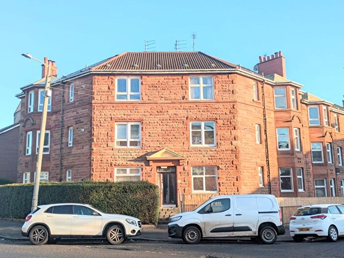 2 Bedroom Flat To Rent In Norham Street, Shawlands, Glasgow, G41