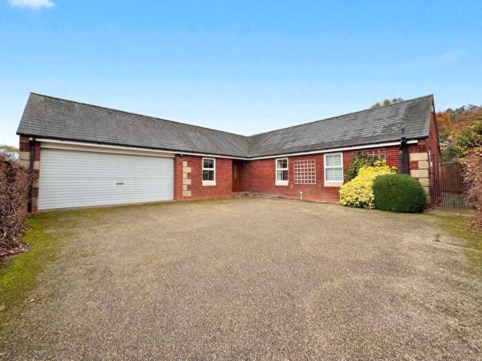 4 Bedroom Detached Bungalow For Sale In The Green, Stonesby, LE14