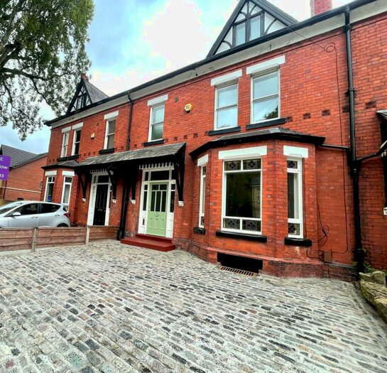 5 Bedroom Terraced House To Rent In Burton Road, West Didsbury, M20