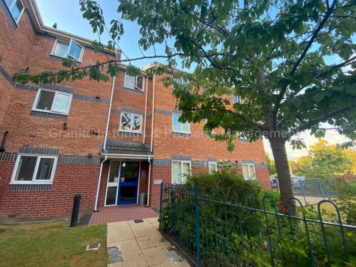 2 Bedroom Flat To Rent In Calderbrook Court, Meadowbrook Way, Cheadle Hulme, SK8