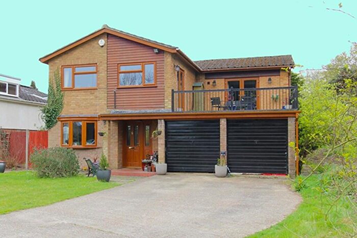 4 Bedroom Detached House For Sale In The Green, Beeston, SG19