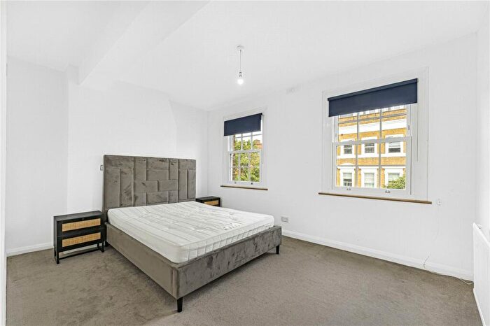 2 Bedroom Apartment To Rent In Balls Pond Road, London, N1