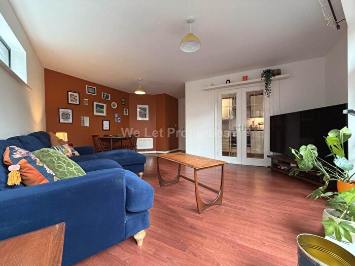 2 Bedroom Apartment To Rent In Regents Court, Chorlton, M16