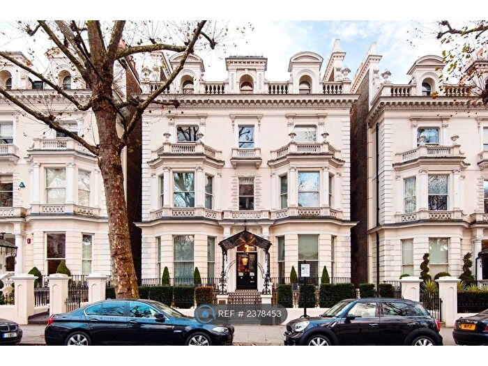 3 Bedroom Flat To Rent In Holland Park, London, W11