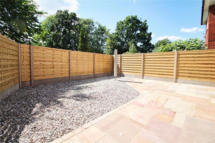 2 Bedroom Maisonette To Rent In St Johns Close, Knowle, Solihull, West Midlands, B93