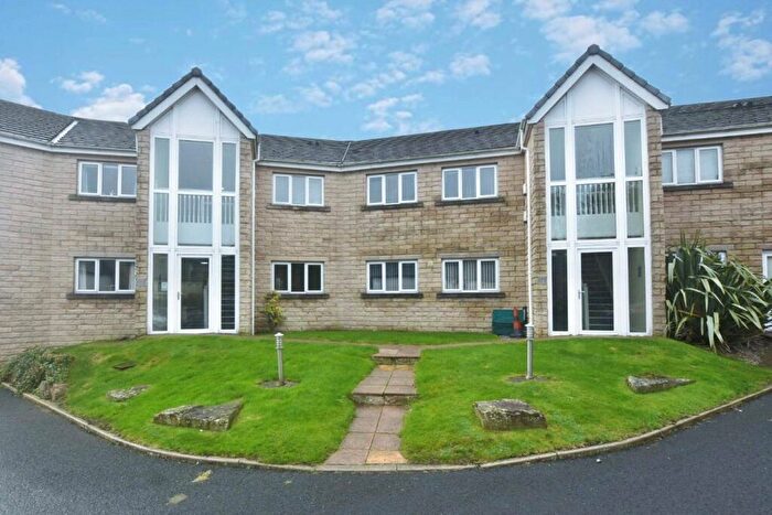 1 Bedroom Flat For Sale In Roman Road, Blackburn, Lancashire, BB1