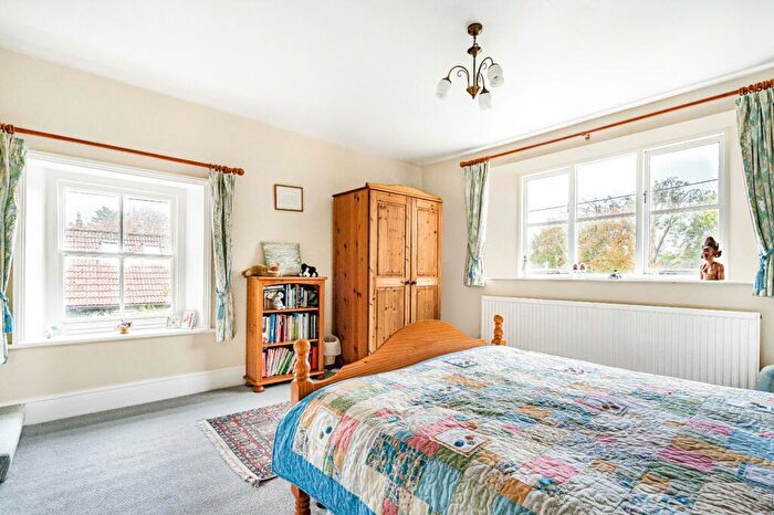 4 Bedroom Detached House For Sale In Bampton Road, Clanfield, Bampton, West Oxfordshire, OX18