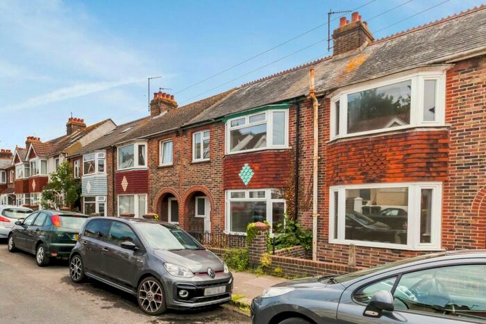 3 Bedroom Terraced House To Rent In Hollingdean Terrace, Brighton, BN1