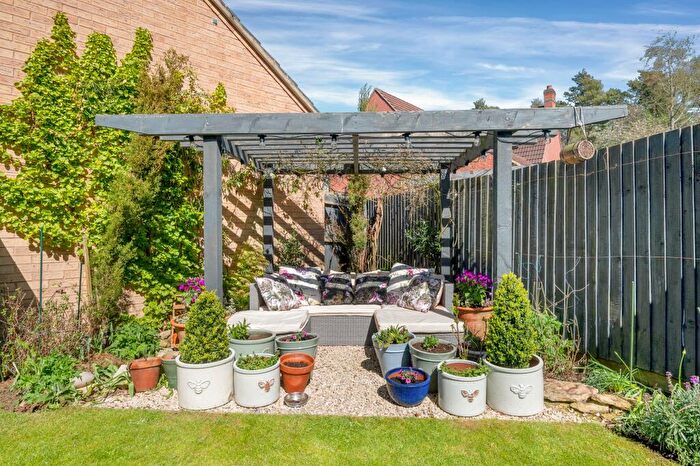 6 Bedroom Detached House For Sale In Contract Ready Stunning Home On Brunel Avenue, NG33