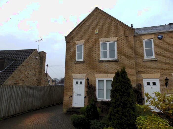 3 Bedroom House To Rent In Spa Mews, Boston Spa, Wetherby, West Yorkshire, Uk, LS23