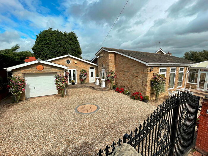 4 Bedroom Detached Bungalow For Sale In Melton Green West Melton, Rotherham, S63