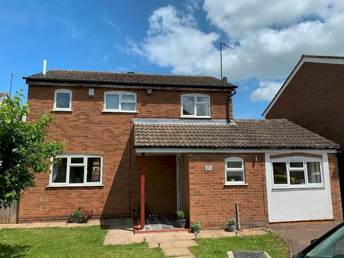 3 Bedroom Detached House To Rent In Davis Close, Rothwell, Northants, NN14