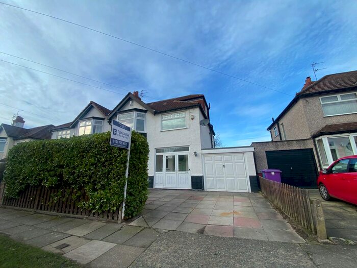 4 Bedroom Semi-Detached House To Rent In Garthdale Road, Liverpool, L18