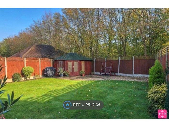 4 Bedroom Detached House To Rent In Torney Close Laindon Hills, Laindon Hills, SS16