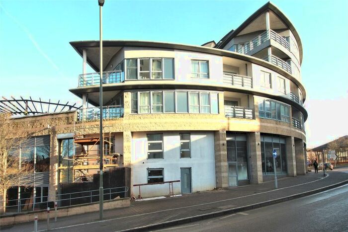 1 Bedroom Flat To Rent In Woking, GU22