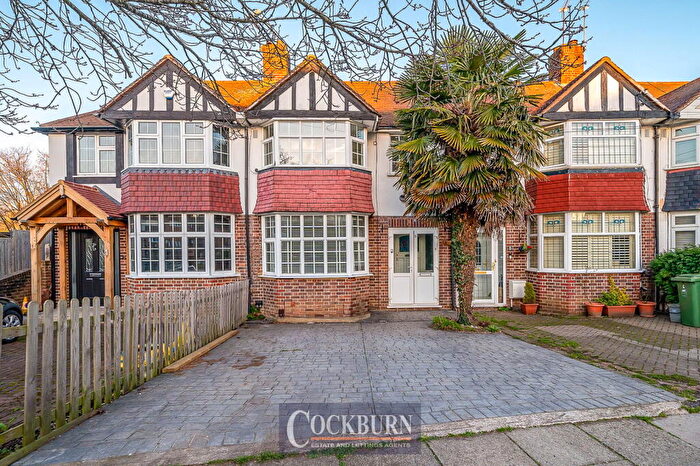 3 Bedroom Terraced House For Sale In Westdean Avenue, Lee, SE12